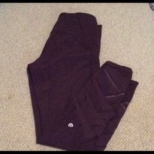 Lululemon burgundy 7/8 pants